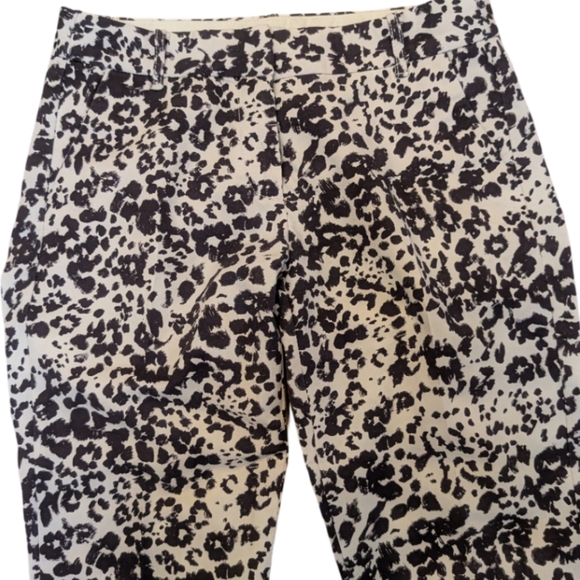J.Crew Favorite Fit Animal Print Pants Size 4 - Black & White Leopard - Picture 4 of 13